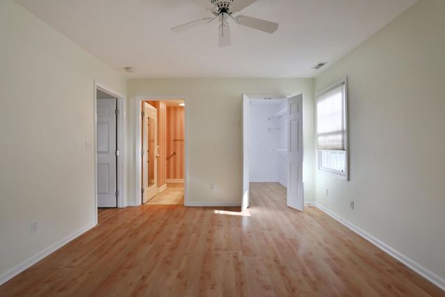 8380 Orchard Knoll Lane, Columbus, OH 43235