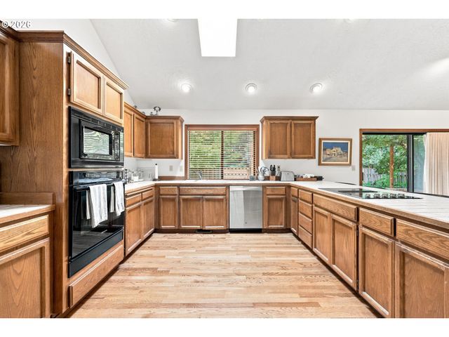 8545 Sw METOLIUS Ln, Wilsonville, OR 97070