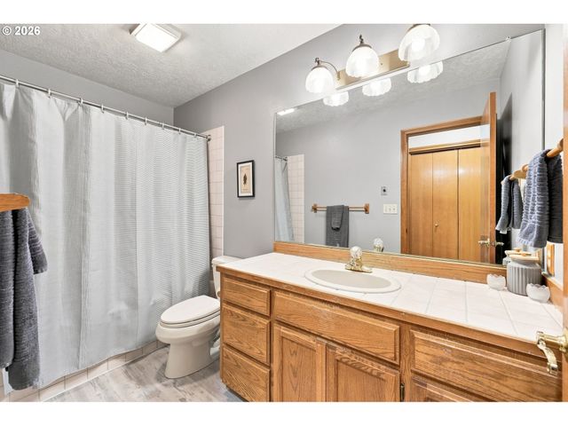 8545 Sw METOLIUS Ln, Wilsonville, OR 97070