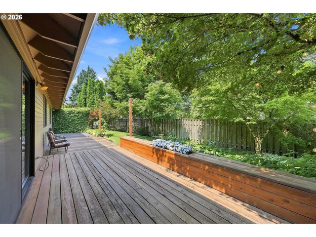 8545 Sw METOLIUS Ln, Wilsonville, OR 97070