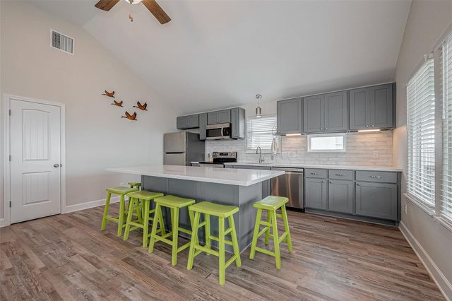 119 Doubloon Drive, Freeport, TX 77541