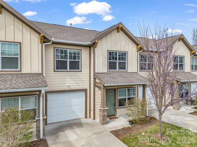 1106 Lynwood Forest Road, Arden, NC 28704