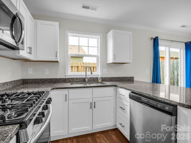 1106 Lynwood Forest Road, Arden, NC 28704