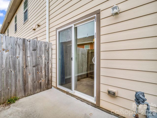 1106 Lynwood Forest Road, Arden, NC 28704