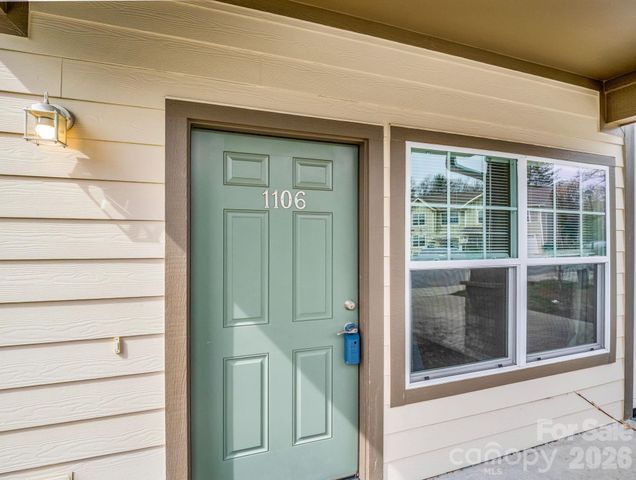 1106 Lynwood Forest Road, Arden, NC 28704