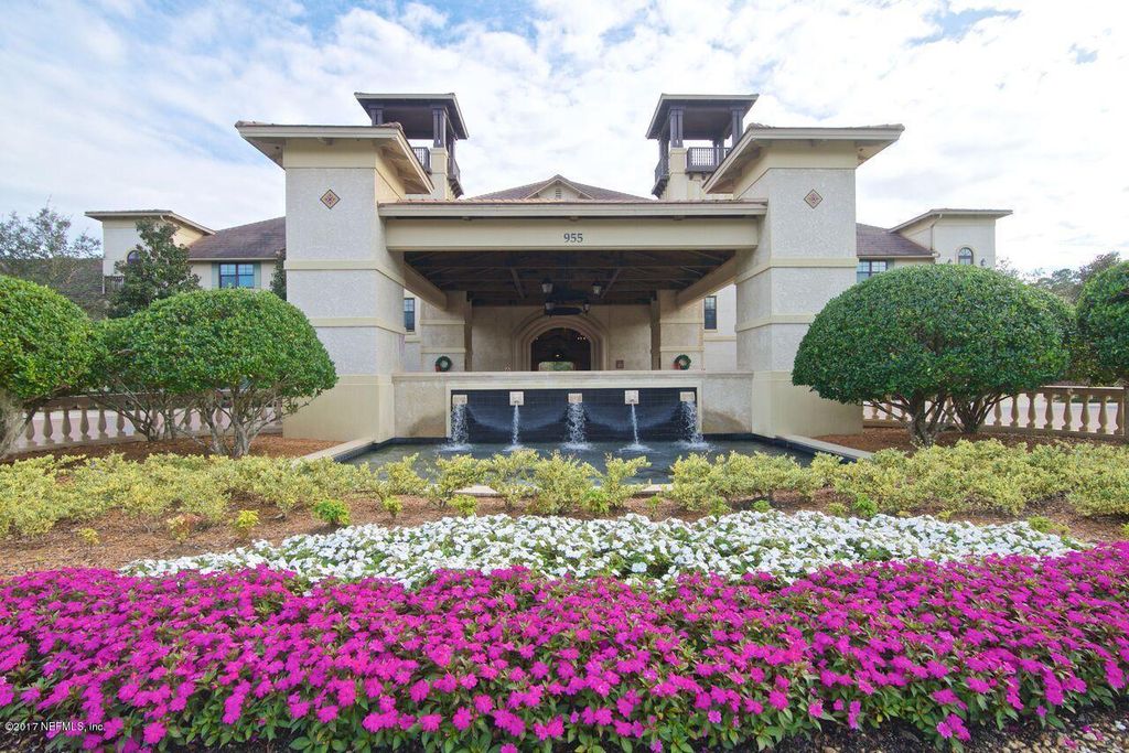 955 REGISTRY Boulevard 212, St. Augustine, FL 32092