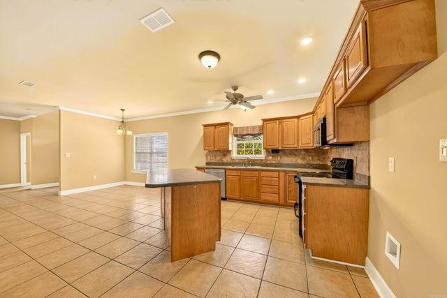 24 Crosswinds Drive, Cabot, AR 72023