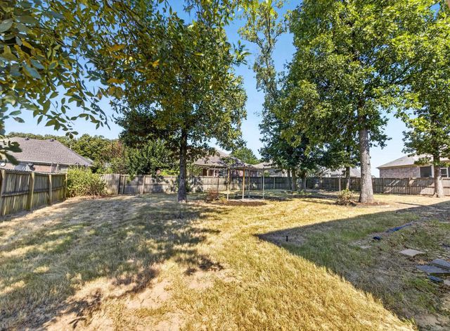 24 Crosswinds Drive, Cabot, AR 72023