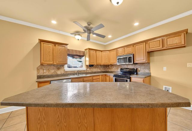 24 Crosswinds Drive, Cabot, AR 72023