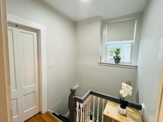 95 Pelham St 3, Methuen, MA 01844