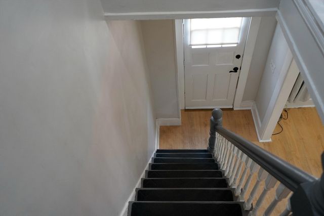 95 Pelham St 3, Methuen, MA 01844