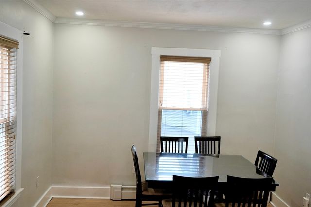 95 Pelham St 3, Methuen, MA 01844