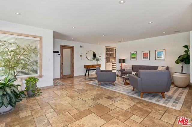 1592 Wilder Street, Thousand Oaks, CA 91362