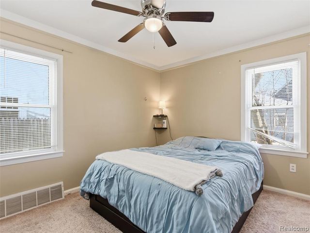 922 N Maple Avenue, Royal Oak, MI 48067