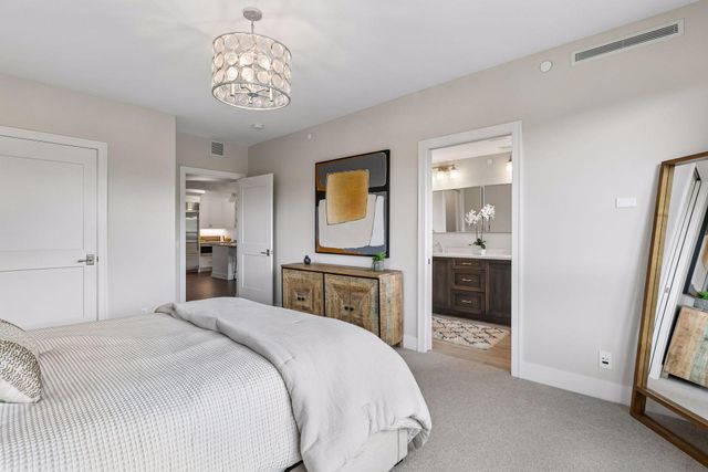 222 Ferndale Road S 206, Wayzata, MN 55391