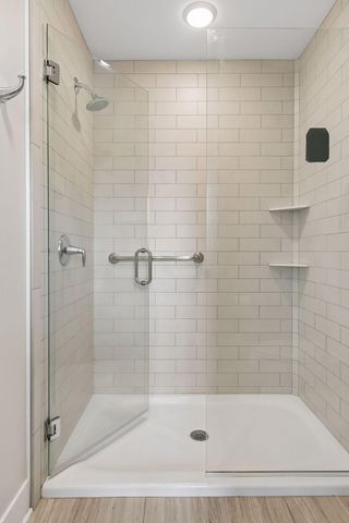 222 Ferndale Road S 206, Wayzata, MN 55391