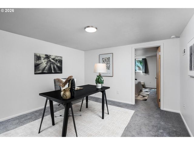 303 Se 86TH Ave, Portland, OR 97216
