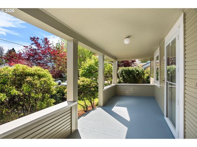 303 Se 86TH Ave, Portland, OR 97216