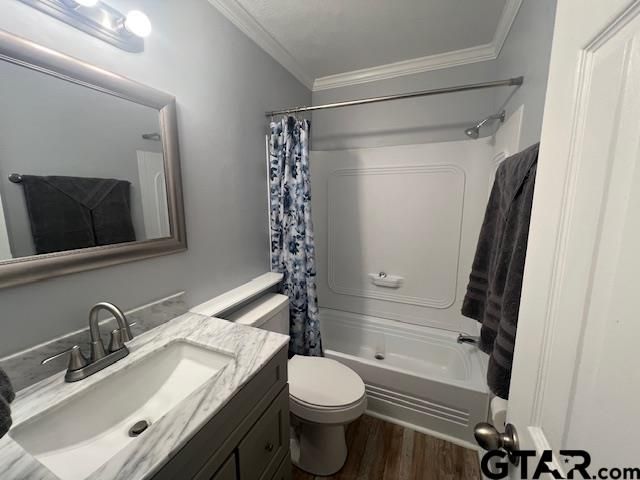 17323 Lakeview Dr, Flint, TX 75762