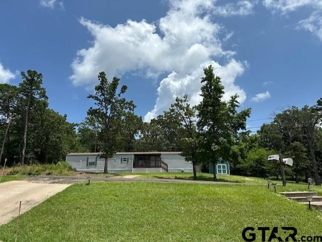 17323 Lakeview Dr, Flint, TX 75762