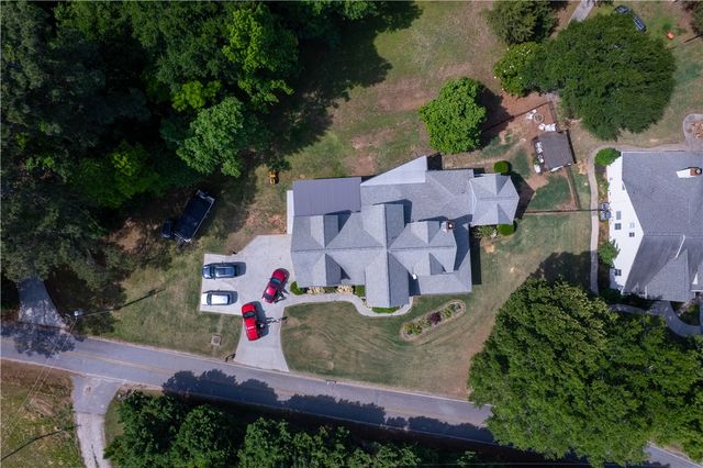 1504 Double Springs Road, Townville, SC 29689