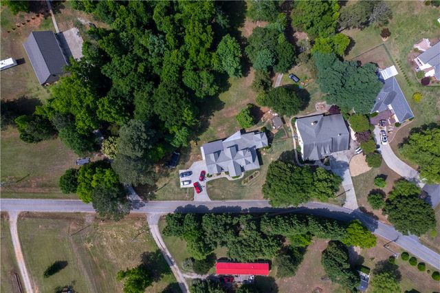 1504 Double Springs Road, Townville, SC 29689