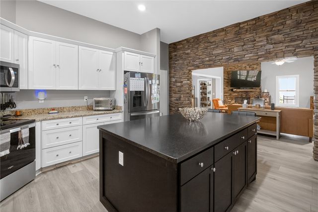 1504 Double Springs Road, Townville, SC 29689
