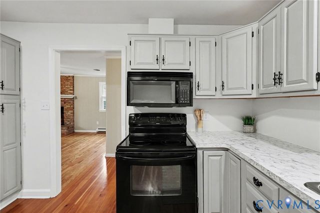 9107 Dabney Dr, Sutherland, VA 23885