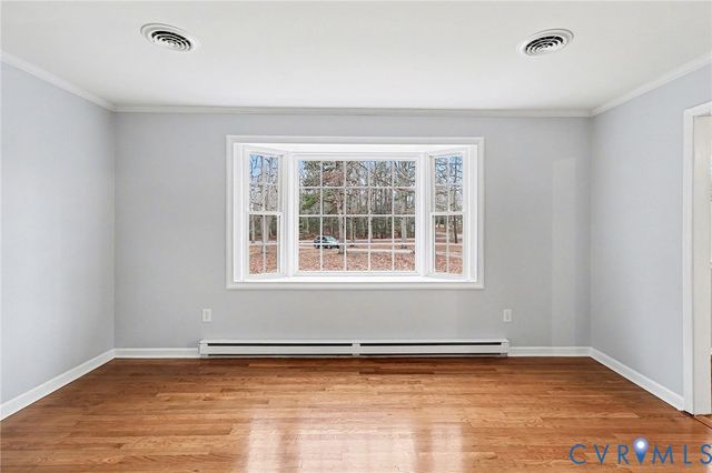 9107 Dabney Dr, Sutherland, VA 23885