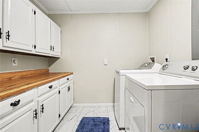 9107 Dabney Dr, Sutherland, VA 23885