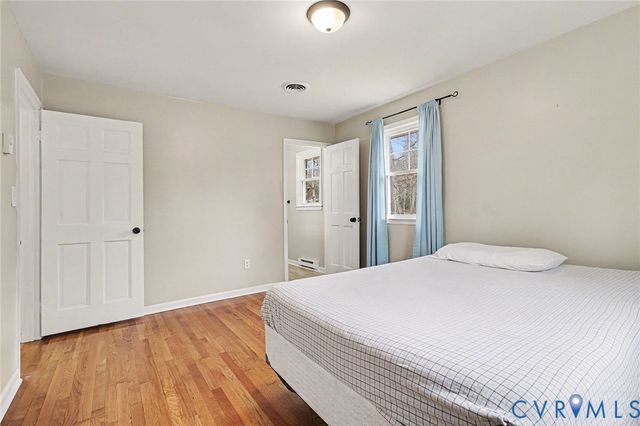 9107 Dabney Dr, Sutherland, VA 23885