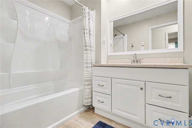 9107 Dabney Dr, Sutherland, VA 23885