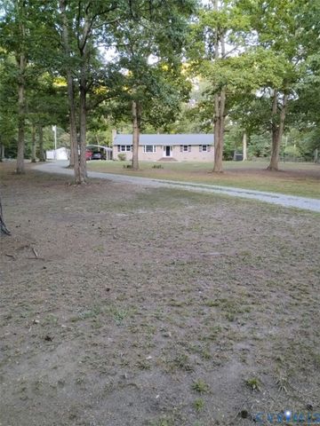 9107 Dabney Dr, Sutherland, VA 23885