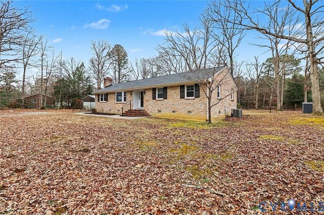 9107 Dabney Dr, Sutherland, VA 23885