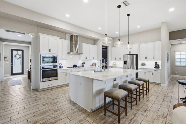 5989 GOLDEN NETTLE DRIVE, Apollo Beach, FL 33572