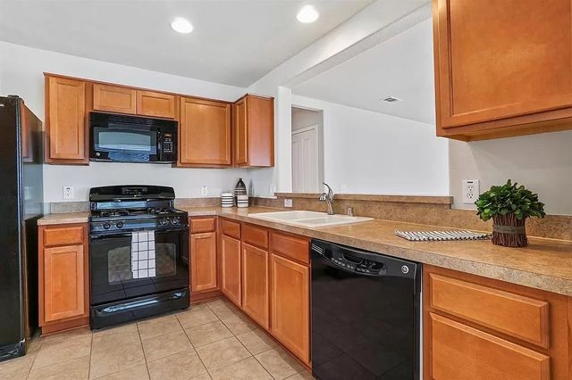 7850 Birmingham Forest Drive, Frisco, TX 75036