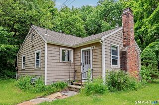 37 Highland Avenue, Redding, CT 06896