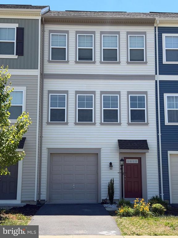 246 NORLAND KNOLL, Stephenson, VA 22656