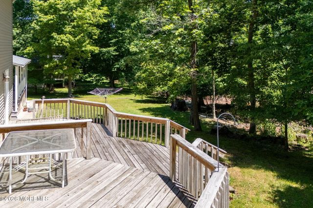 39 Ontario Avenue, Atlantic Highlands, NJ 07716
