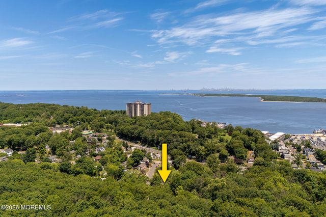 39 Ontario Avenue, Atlantic Highlands, NJ 07716