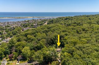39 Ontario Avenue, Atlantic Highlands, NJ 07716