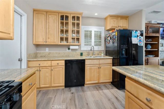 9716 Halberns Boulevard, Santee, CA 92071