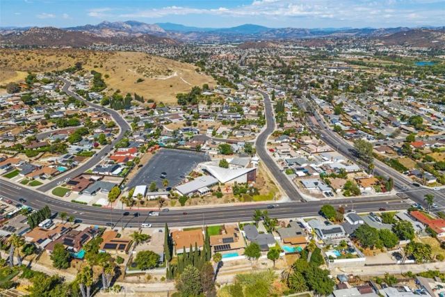 9716 Halberns Boulevard, Santee, CA 92071