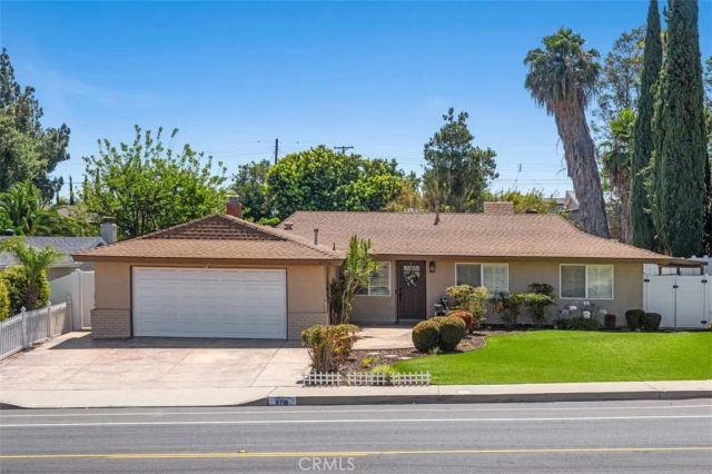 9716 Halberns Boulevard, Santee, CA 92071