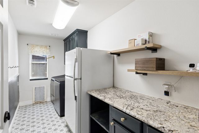 1573 Flying Jib Drive, Azle, TX 76020