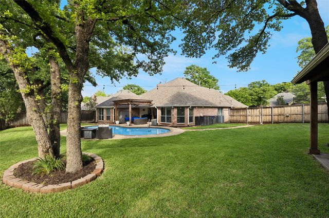 1573 Flying Jib Drive, Azle, TX 76020