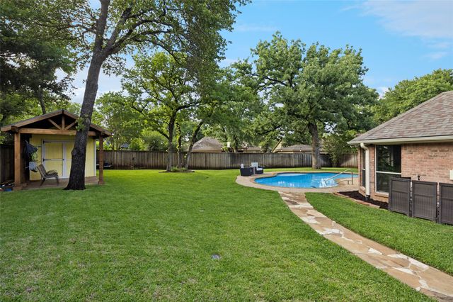 1573 Flying Jib Drive, Azle, TX 76020