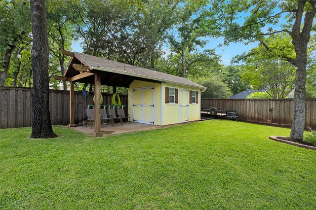 1573 Flying Jib Drive, Azle, TX 76020