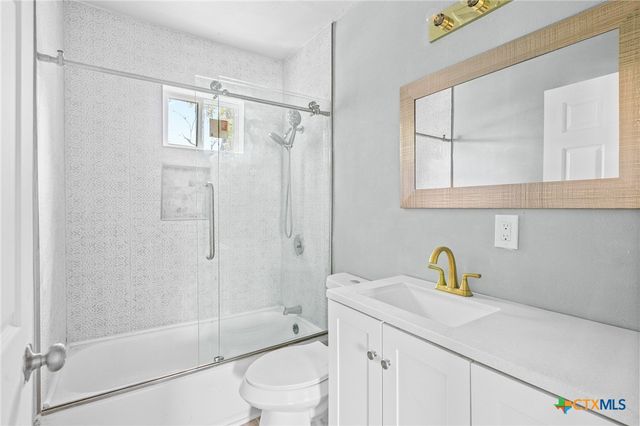 1601 E Mimosa Avenue, Victoria, TX 77901