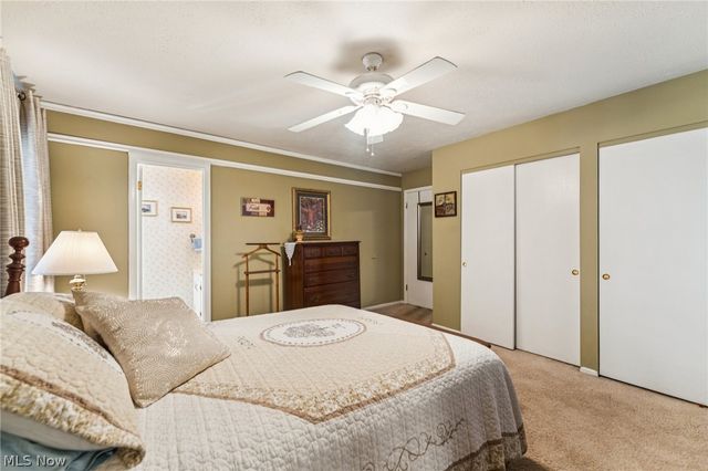 1215 Spruce Tree Lane, Amherst, OH 44001